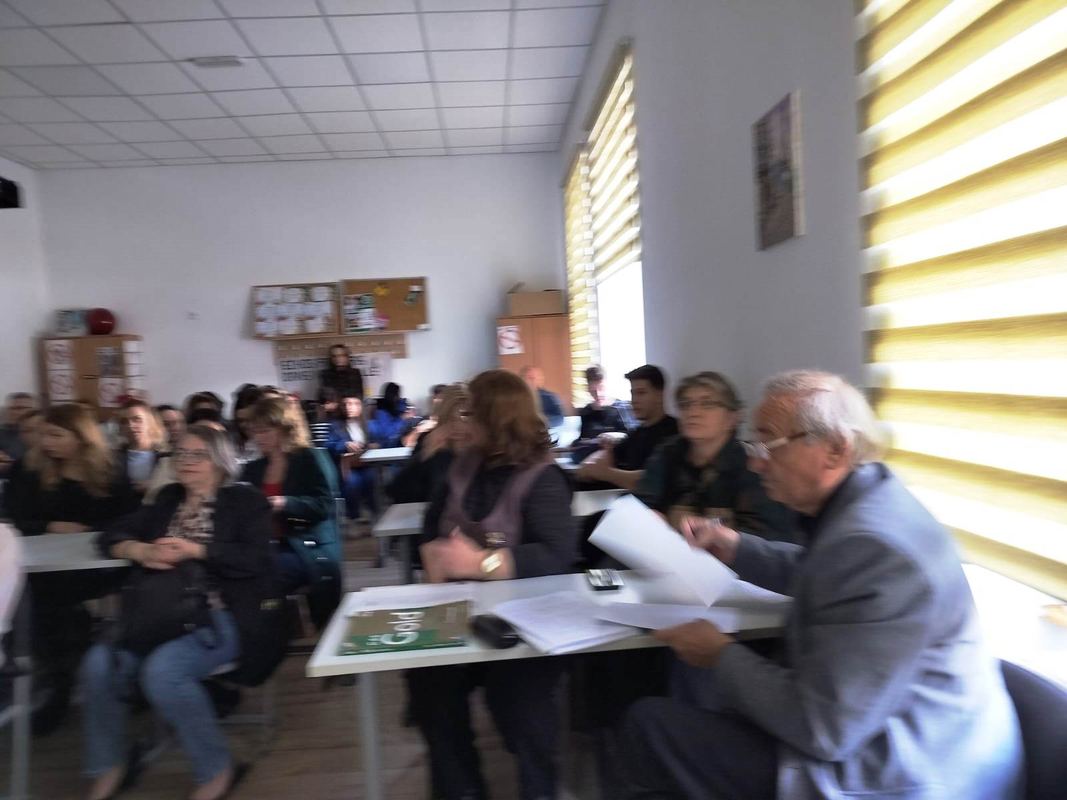 6 Romanian teacher meeting 1